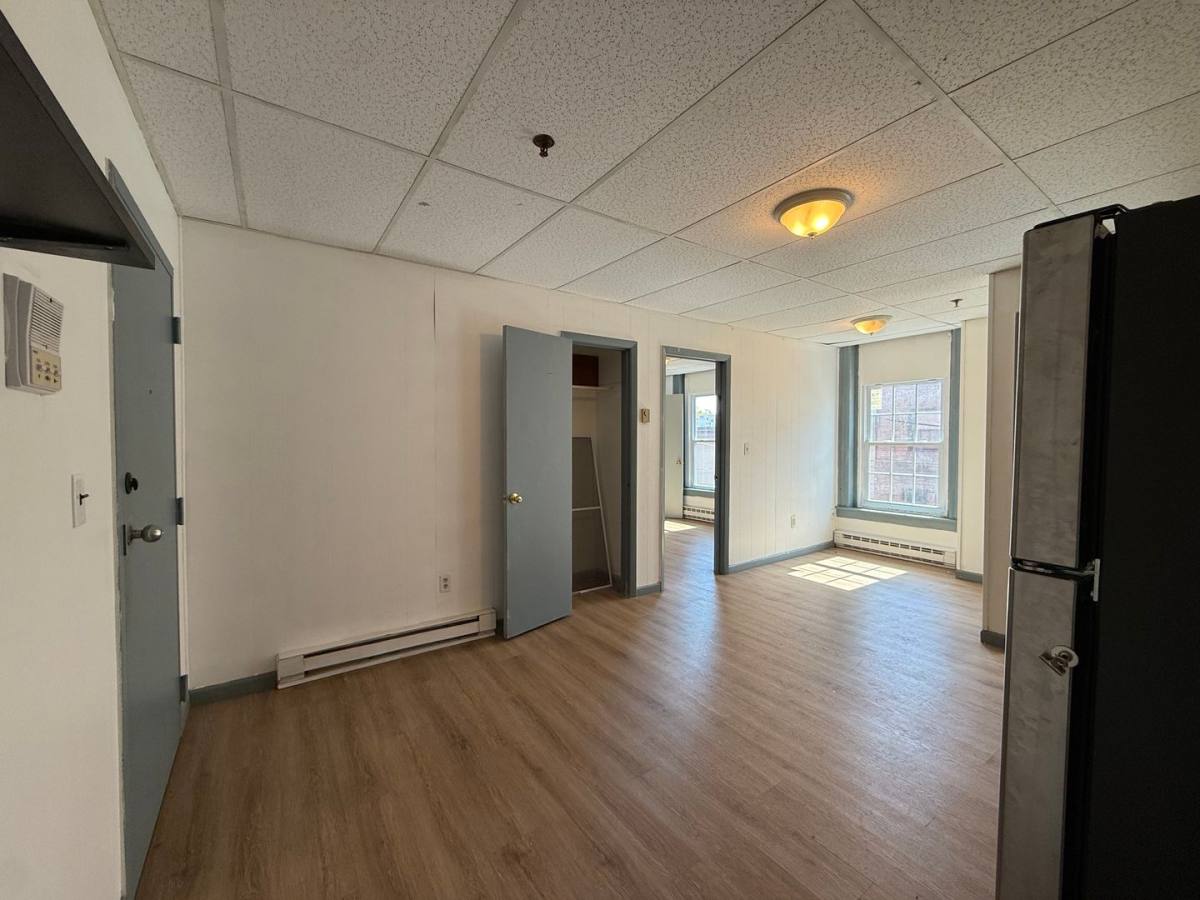 Apartment for rent at 460 Main St, Middletown, CT 06457