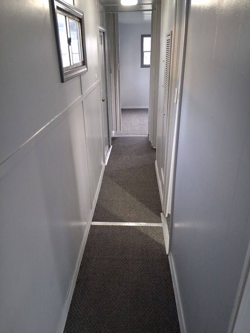 Apartment for rent at 23765 Lawrence, Warren, MI 48091