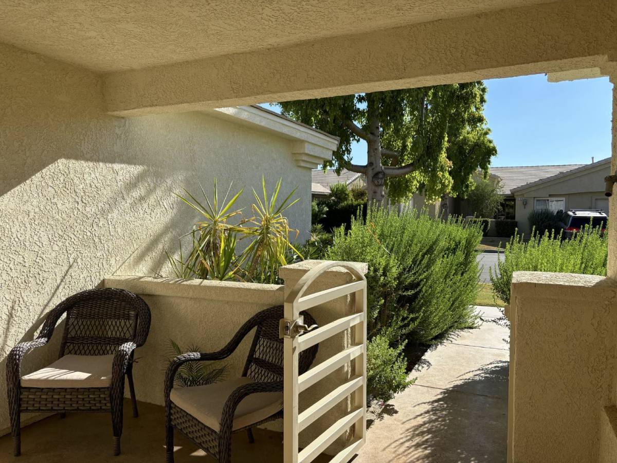 House for rent at 47845 Va Jardin, La Quinta, CA 92253