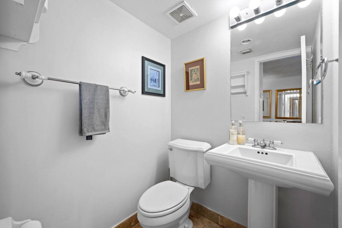 Condo for rent at 1610 Lenox Ave #402, Miami Beach, FL 33139
