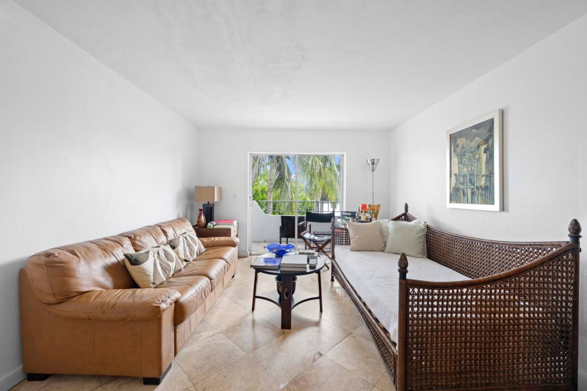 Condo for rent at 1610 Lenox Ave #402, Miami Beach, FL 33139
