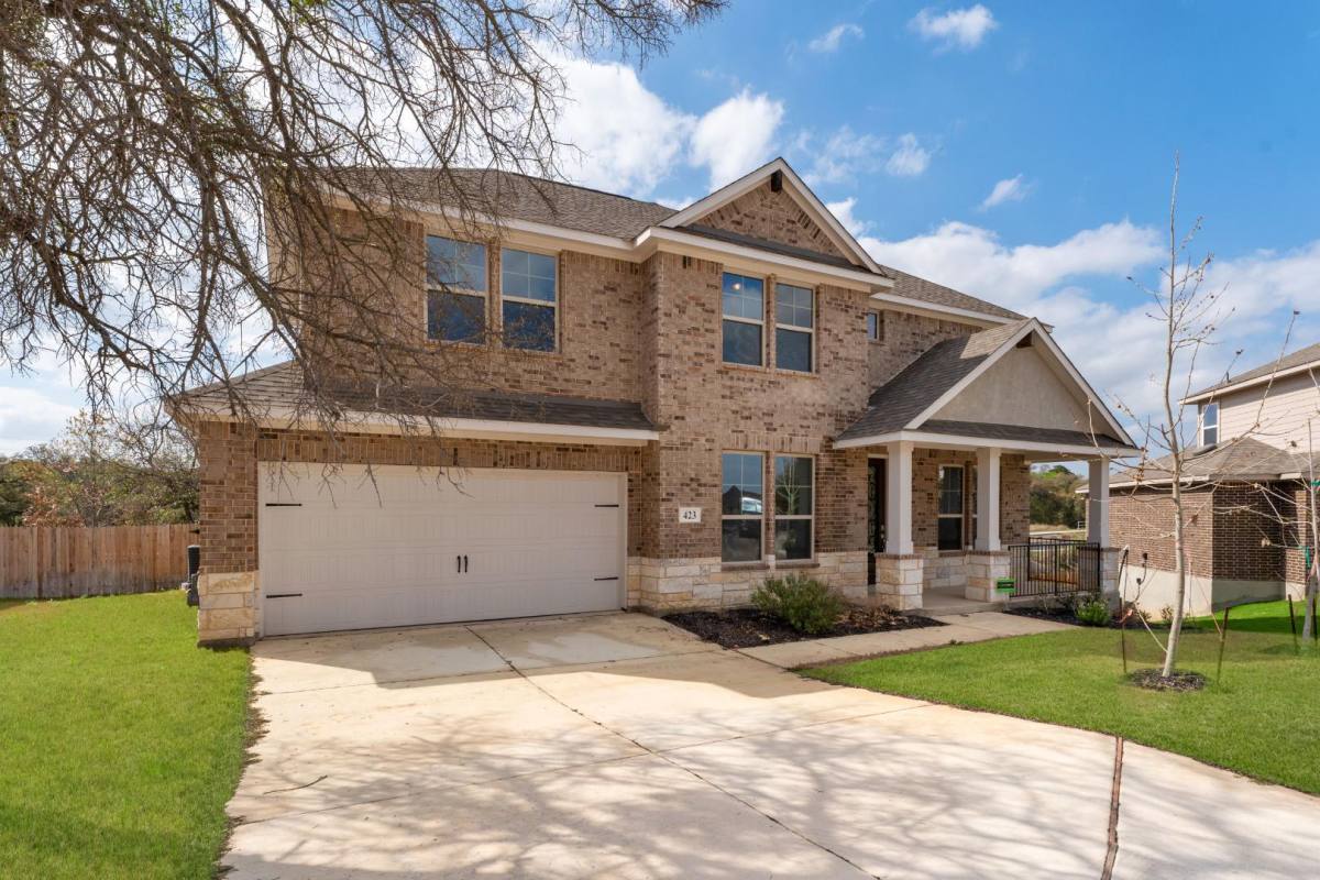 House for rent at 423 Montessa Park, San Antonio, TX 78253