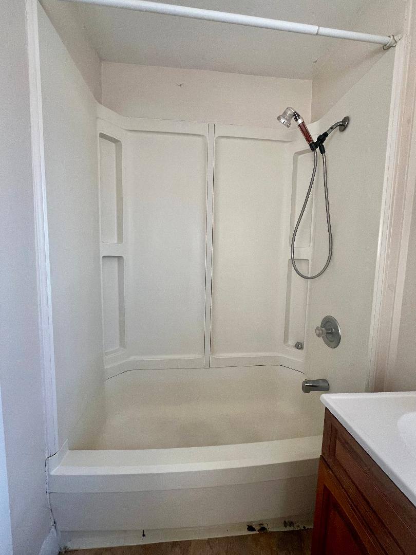 Apartment for rent at 495 N Main St #4, Barre, VT 05641