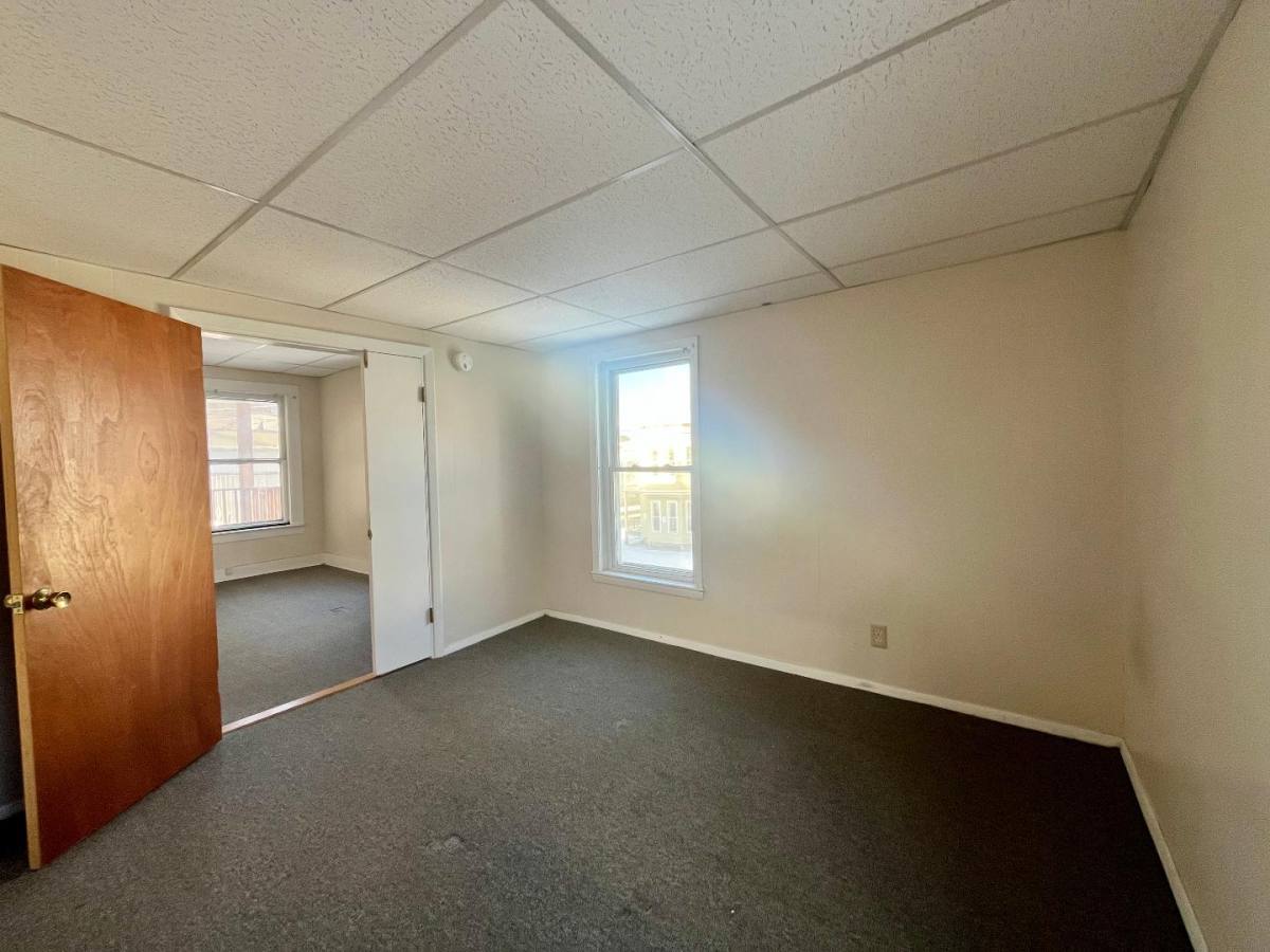 Apartment for rent at 495 N Main St #4, Barre, VT 05641