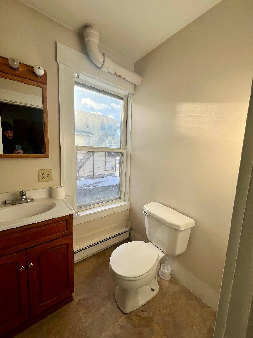 Apartment for rent at 495 N Main St #4, Barre, VT 05641