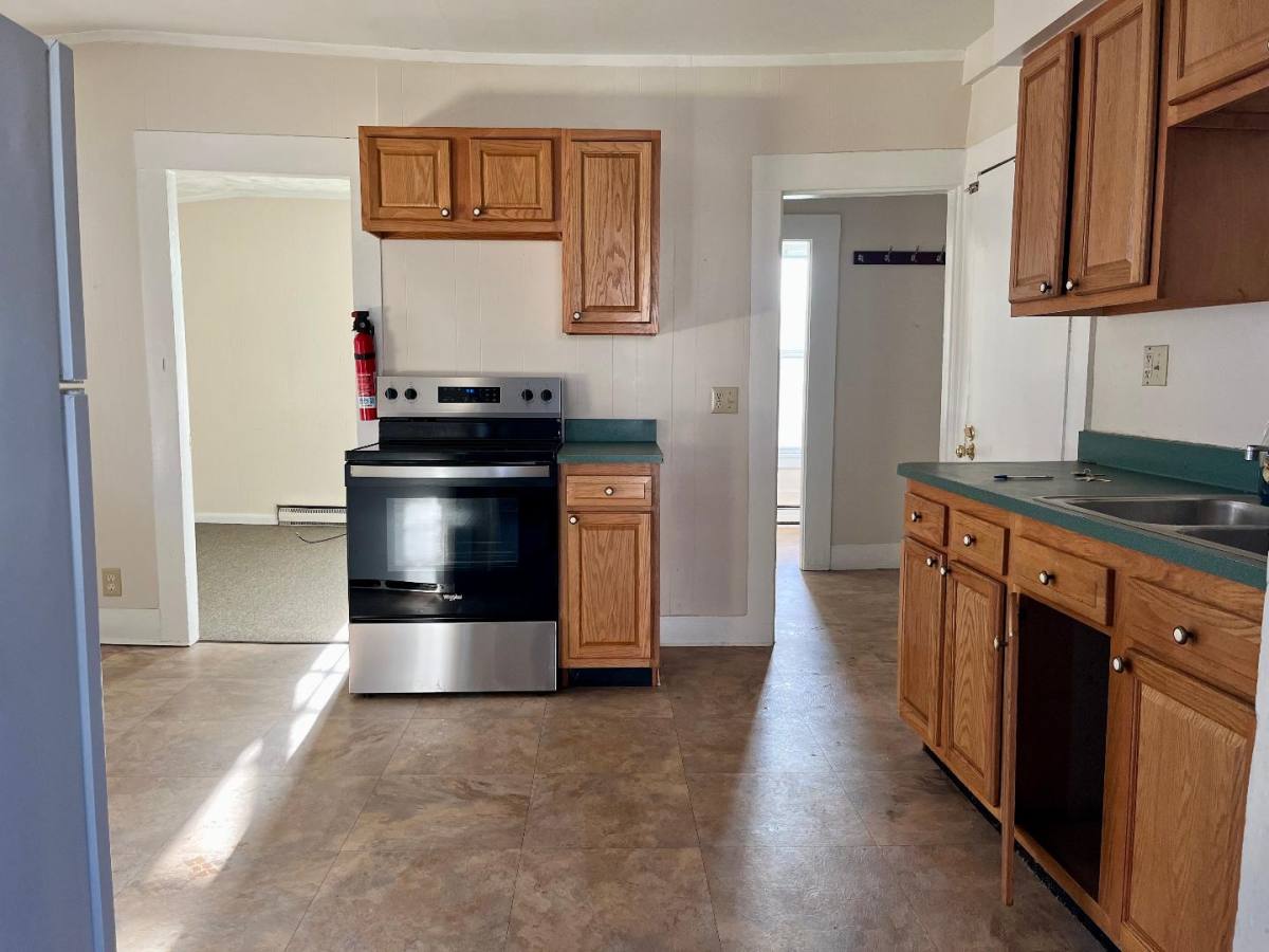 Apartment for rent at 495 N Main St #4, Barre, VT 05641