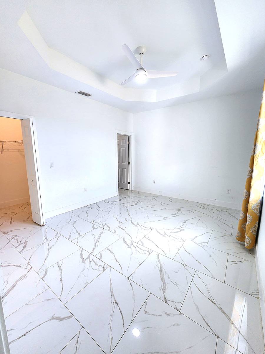 Townhouse for rent at 4654 28th St SW, Lehigh Acres, FL 33973