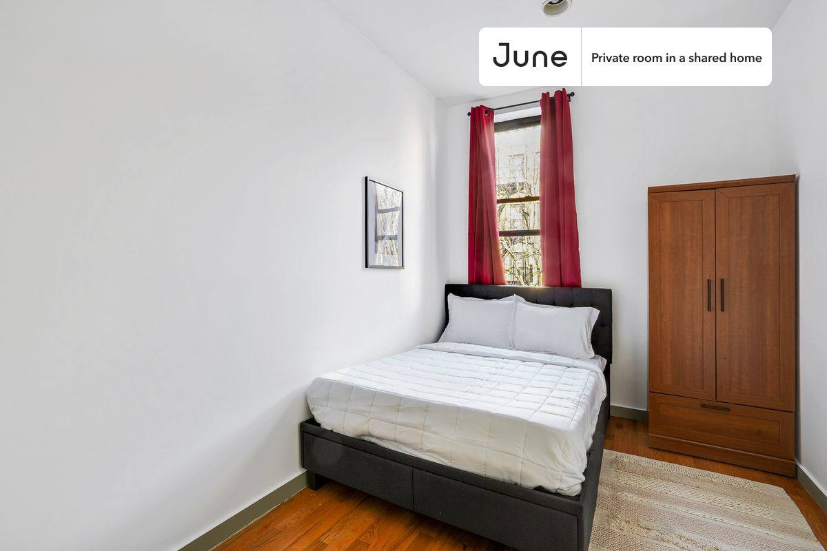Apartment for rent at 310 Tompkins Ave #C, Brooklyn, NY 11216