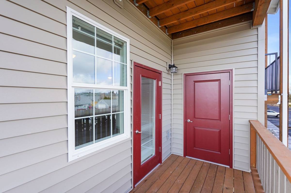 Apartment for rent at 260 16th St, Reedsport, OR 97467