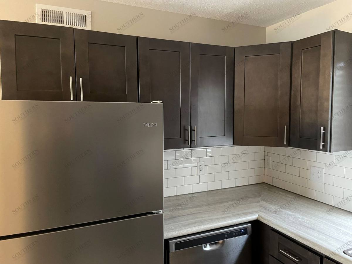 Apartment for rent at 550 Winfield Dr, Bowling Green, KY 42103