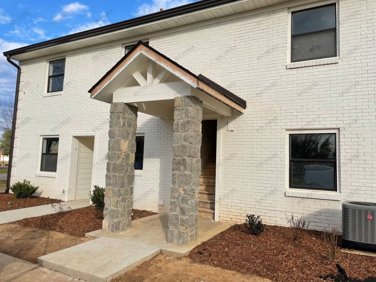 Apartment for rent at 550 Winfield Dr, Bowling Green, KY 42103