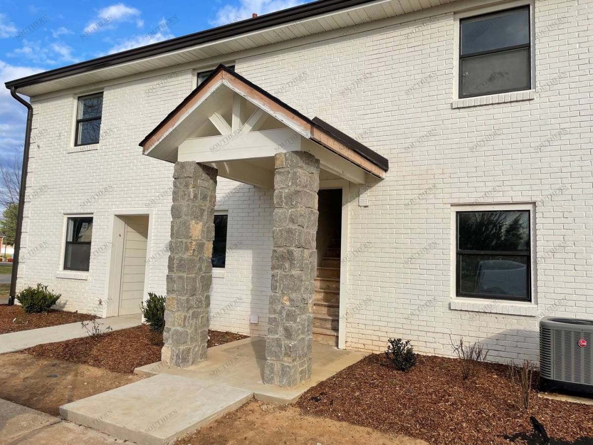 Apartment for rent at 550 Winfield Dr, Bowling Green, KY 42103