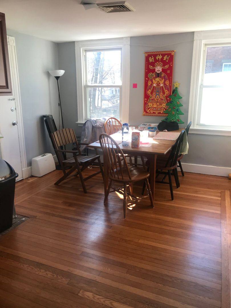 Apartment for rent at 229 Dwight St, New Haven, CT 06511