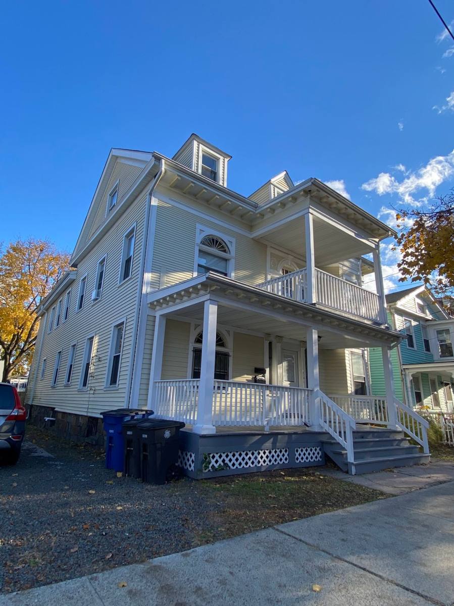 Apartment for rent at 229 Dwight St, New Haven, CT 06511