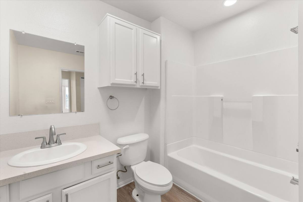 Apartment for rent at 1881 S Santa Fe Ave, San Jacinto, CA 92583