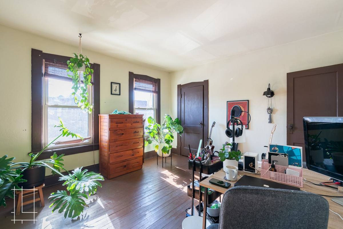 Apartment for rent at 434 - 444 Alden Ave, Columbus, OH 43201