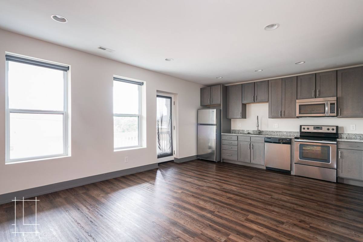 Apartment for rent at 1448-1454 Indianola Ave, Columbus, OH 43201