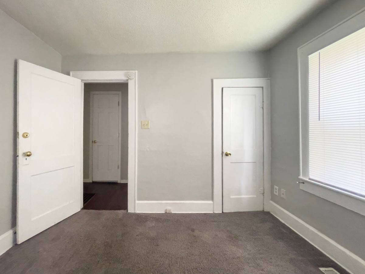Apartment for rent at 1711 N Ball Ave, Muncie, IN 47303