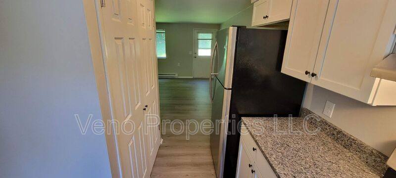 Townhouse for rent at 40 McIntyre St #B2, Fort Edward, NY 12828