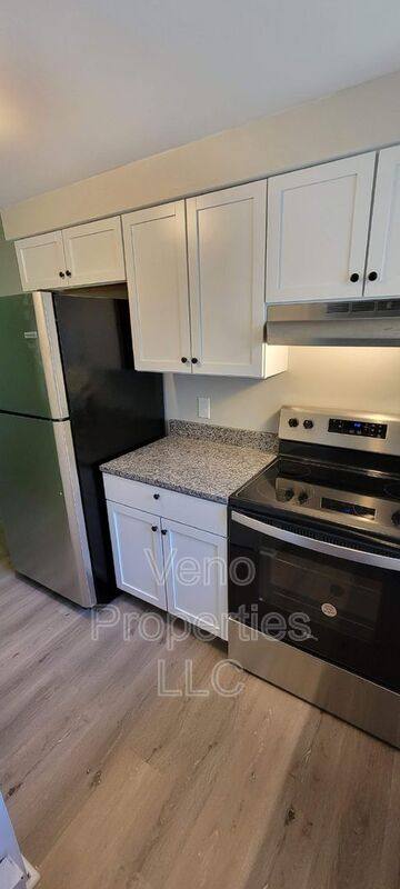 Townhouse for rent at 40 McIntyre St #B2, Fort Edward, NY 12828