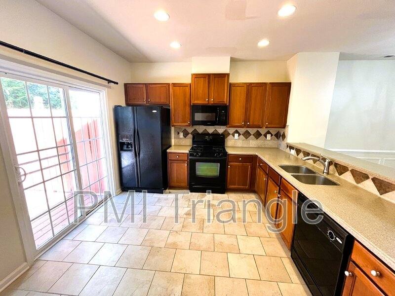 Townhouse for rent at 316 Linden Park Lane, Cary, NC 27519