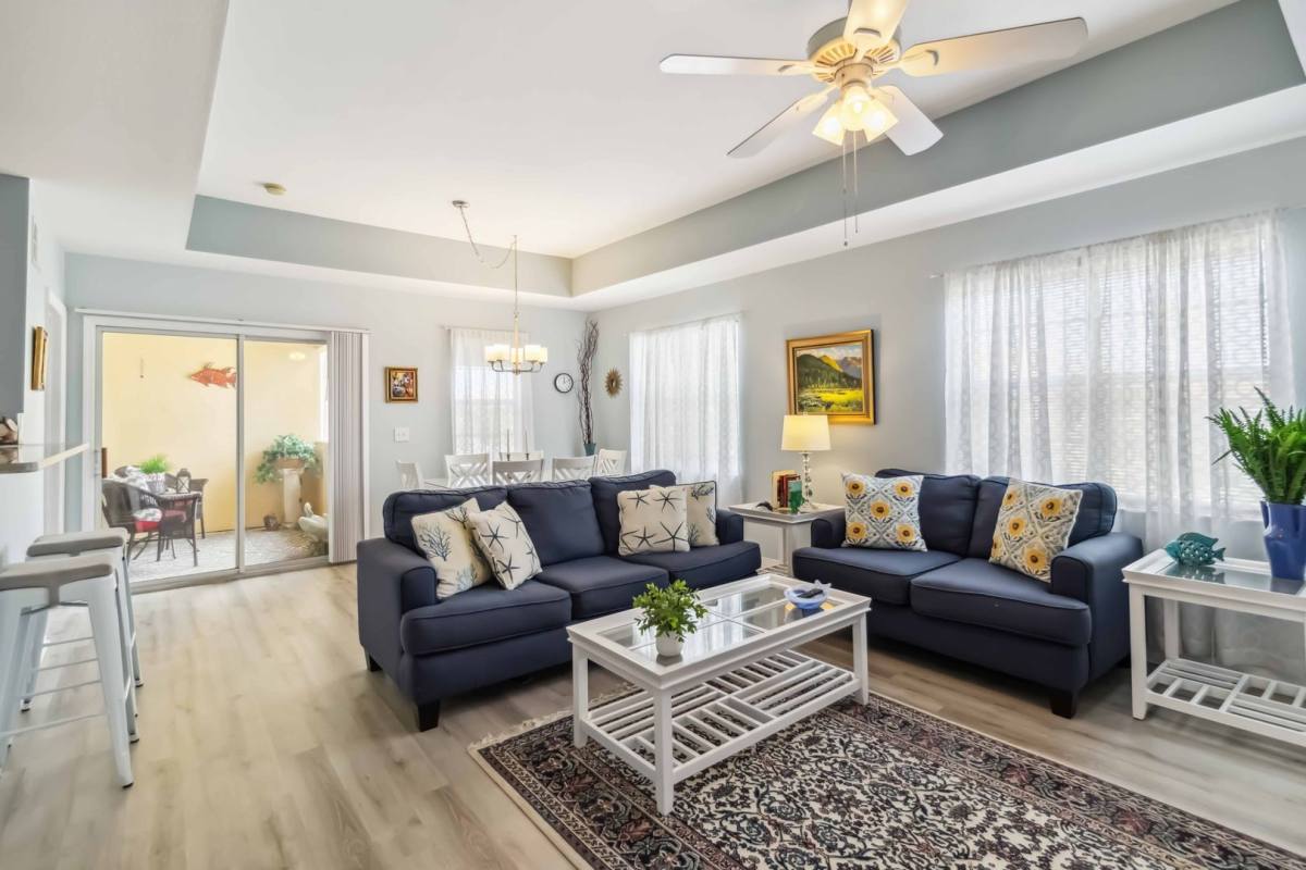 Apartment for rent at 1030 Villagio Circle, Sarasota, FL 34237