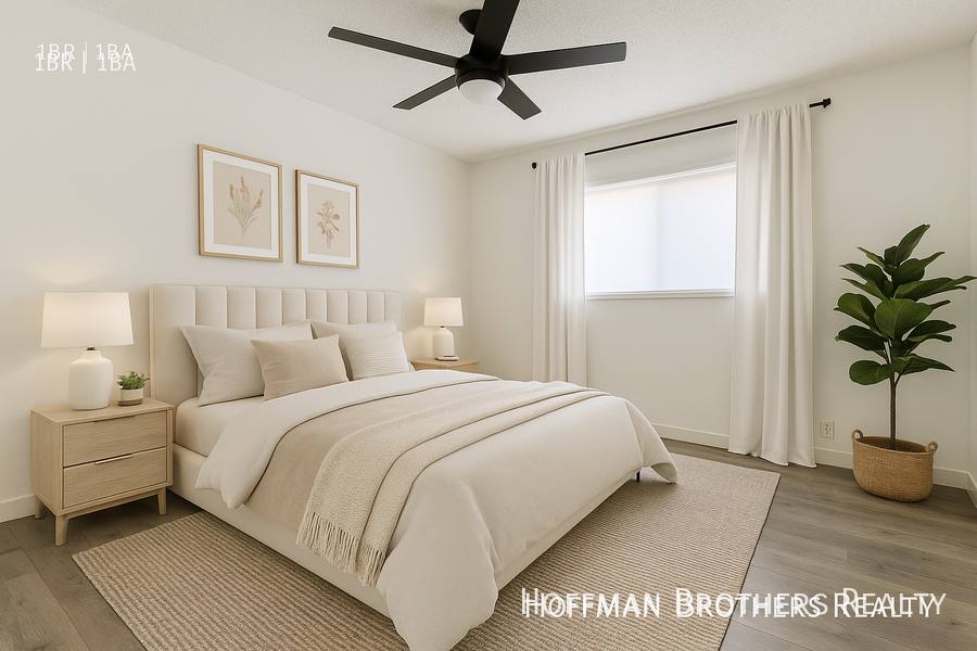 Apartment for rent at 540 W 49th St, Los Angeles, CA 90037