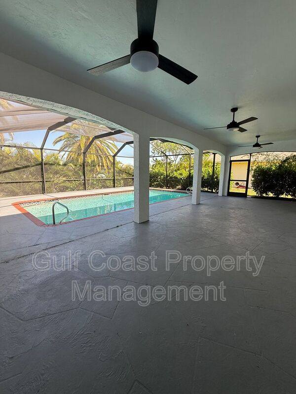 House for rent at 711 SE 33rd Terrace, Cape Coral, FL 33904