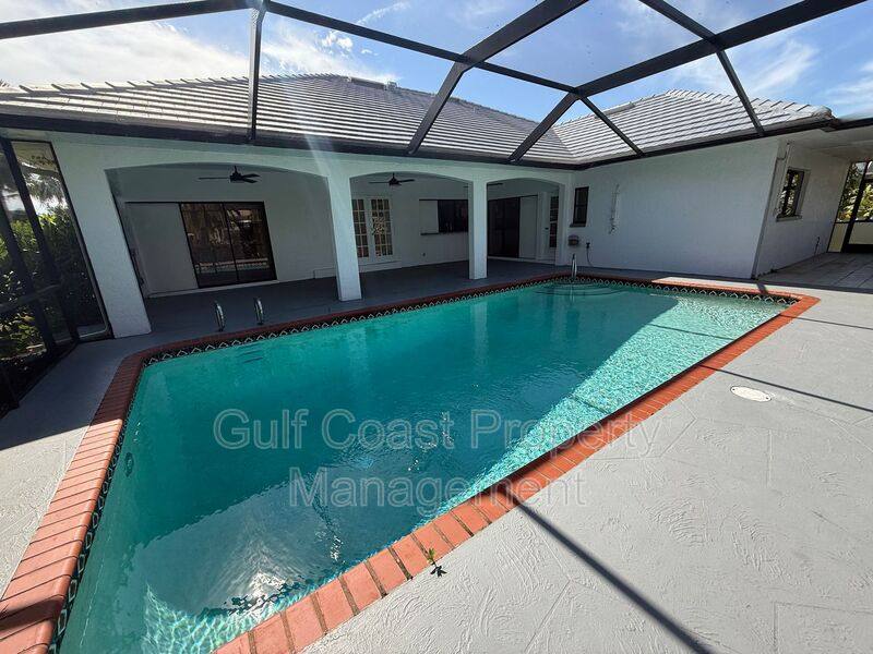 House for rent at 711 SE 33rd Terrace, Cape Coral, FL 33904