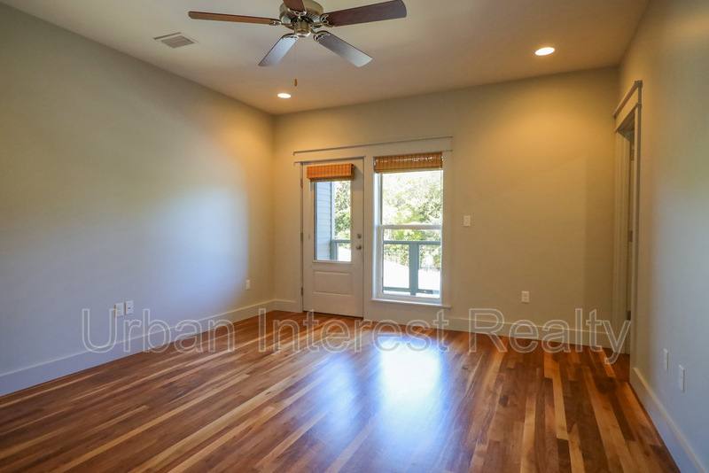 Townhouse for rent at 15 Palm St #B, Freeport, FL 32439