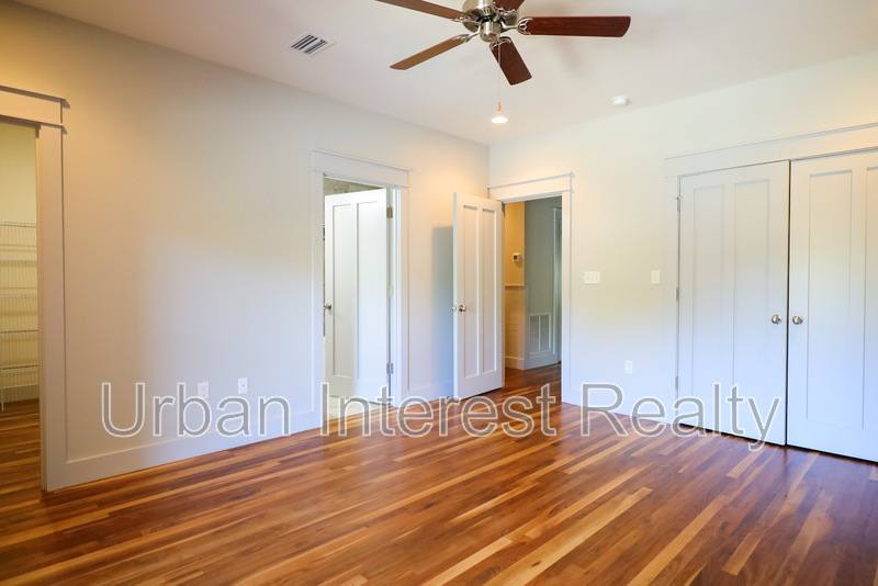 Townhouse for rent at 15 Palm St #B, Freeport, FL 32439
