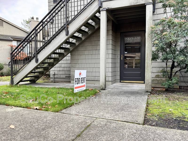 Condo for rent at 63 Galen St, Lake Oswego, OR 97035