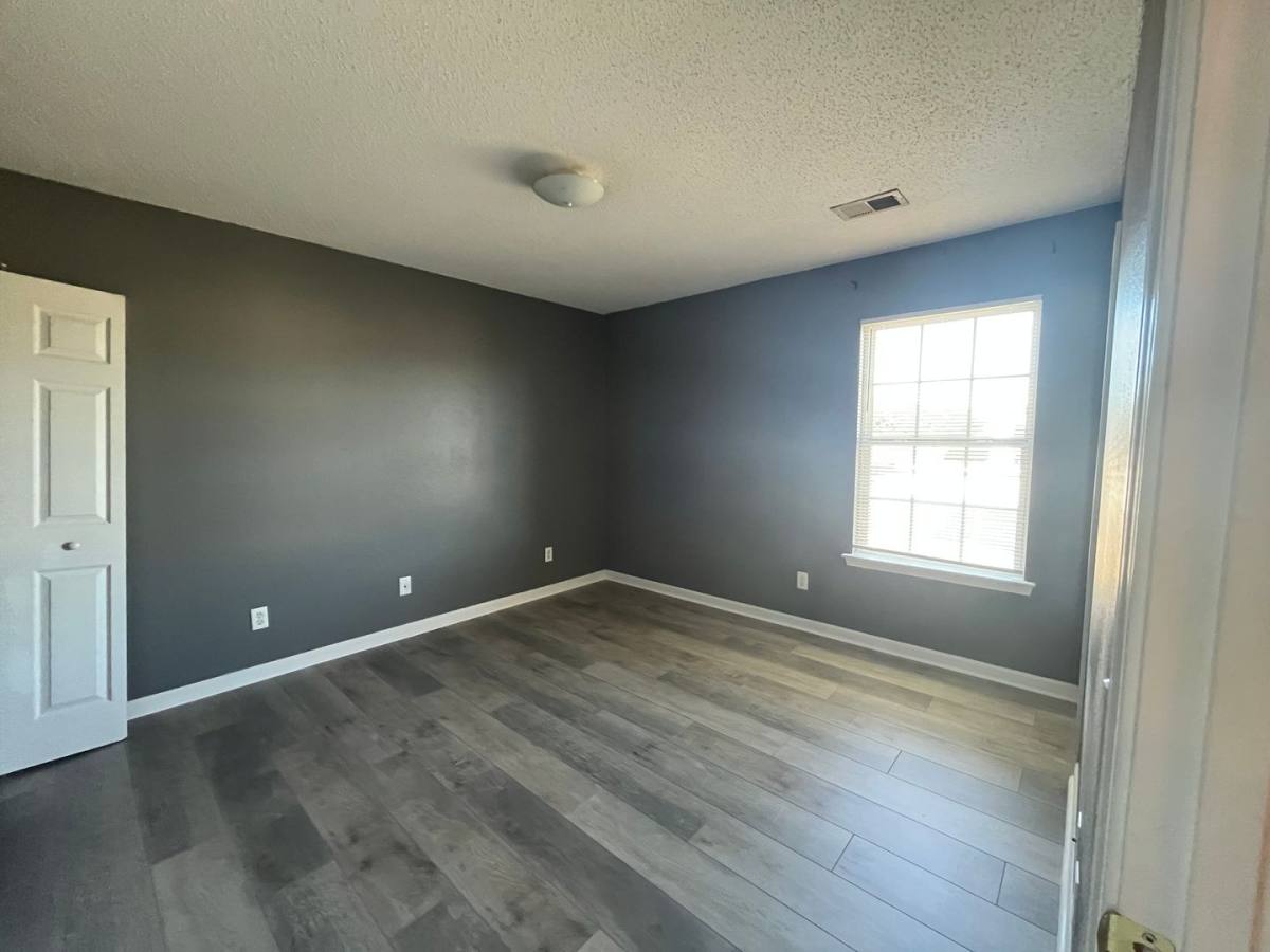 Townhouse for rent at 57 Bearing Circle, Port Wentworth, GA 31407