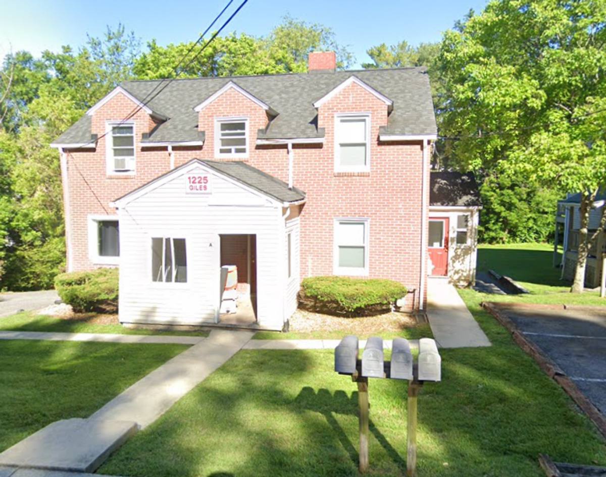 Apartment for rent at 1225-1227 Giles Rd, Blacksburg, VA 24060