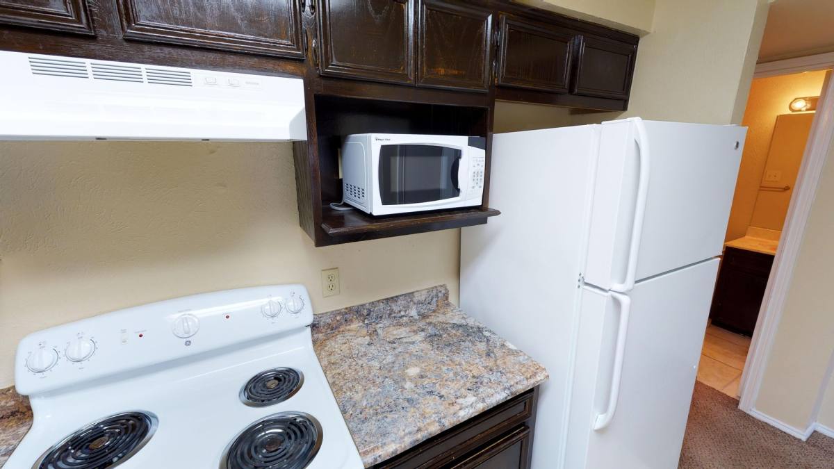 Apartment for rent at 930 W Sycamore St, Denton, TX 76201