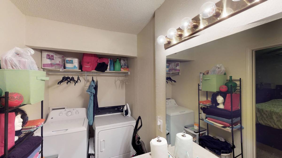 Apartment for rent at 515 W Mulberry St, Denton, TX 76201