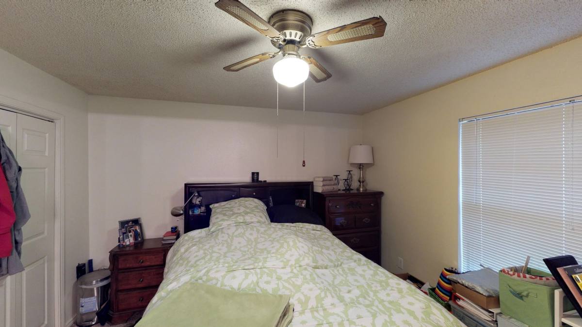 Apartment for rent at 515 W Mulberry St, Denton, TX 76201