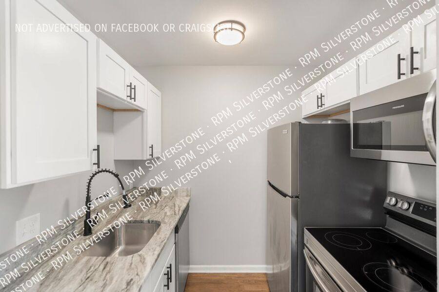 Apartment for rent at 3415 Fairmont Rd #2, Royal Oak, MI 48073