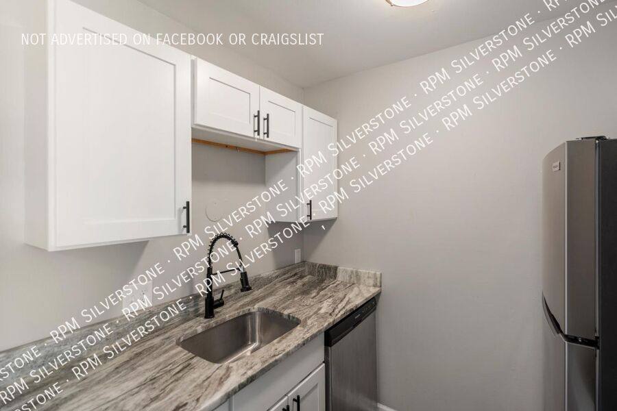 Apartment for rent at 3415 Fairmont Rd #2, Royal Oak, MI 48073