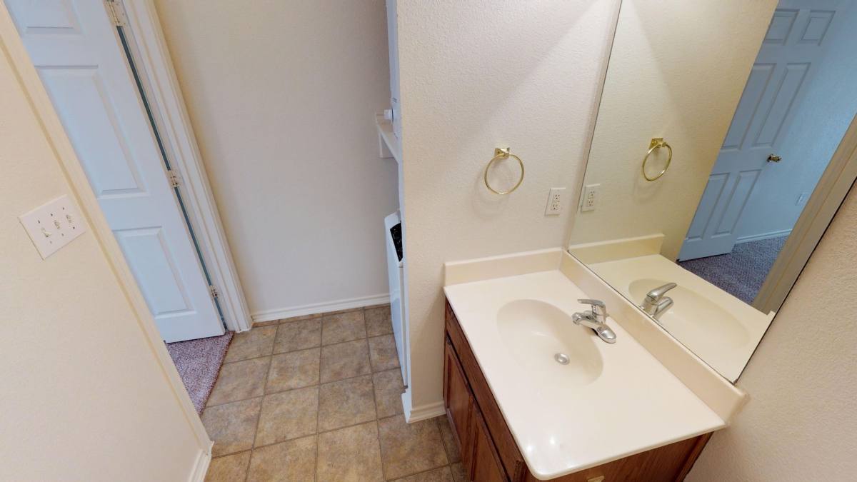 Apartment for rent at 712 W Sycamore St, Denton, TX 76201