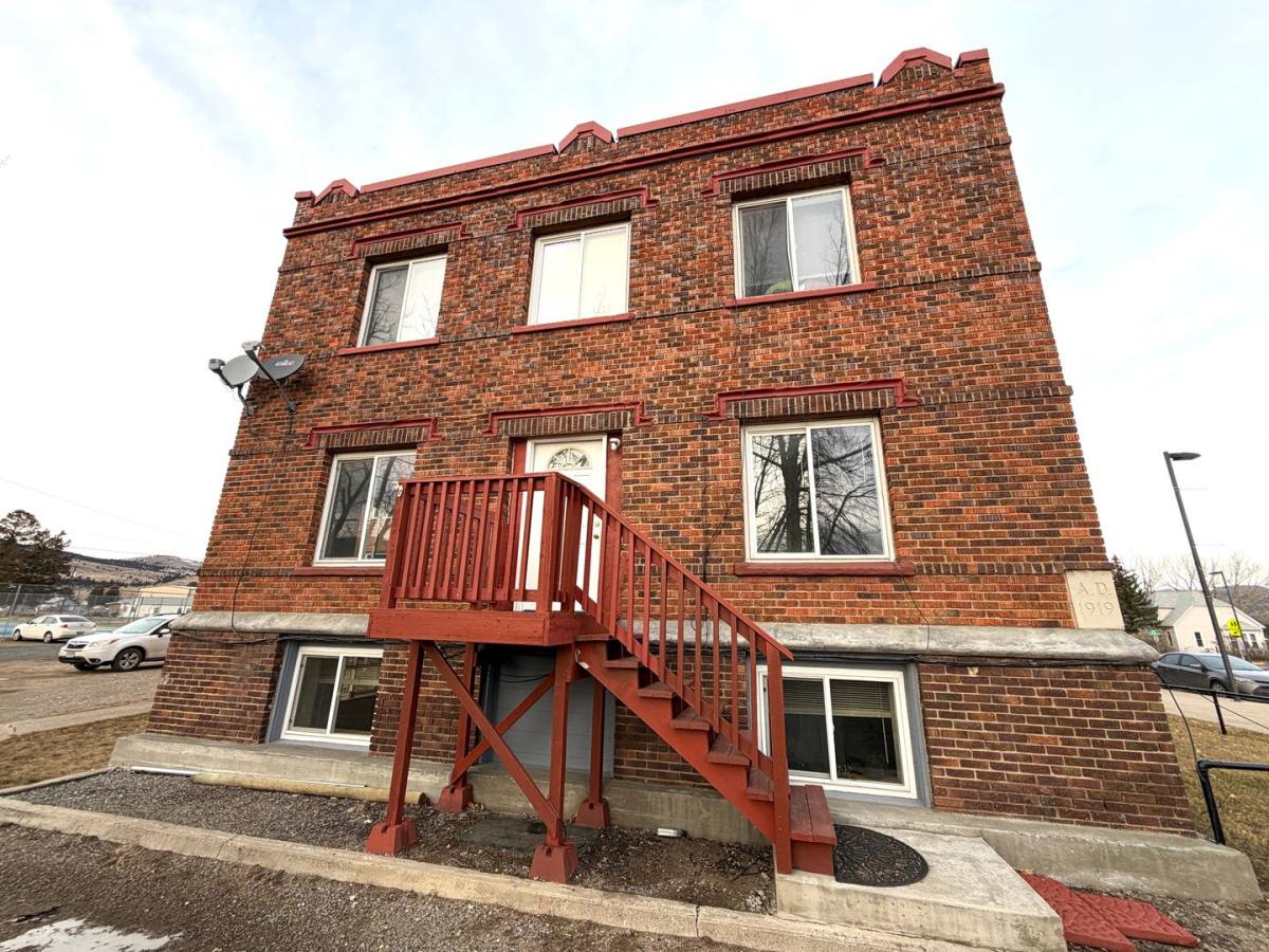 Apartment for rent at 311 S Main St, Boulder, MT 59632