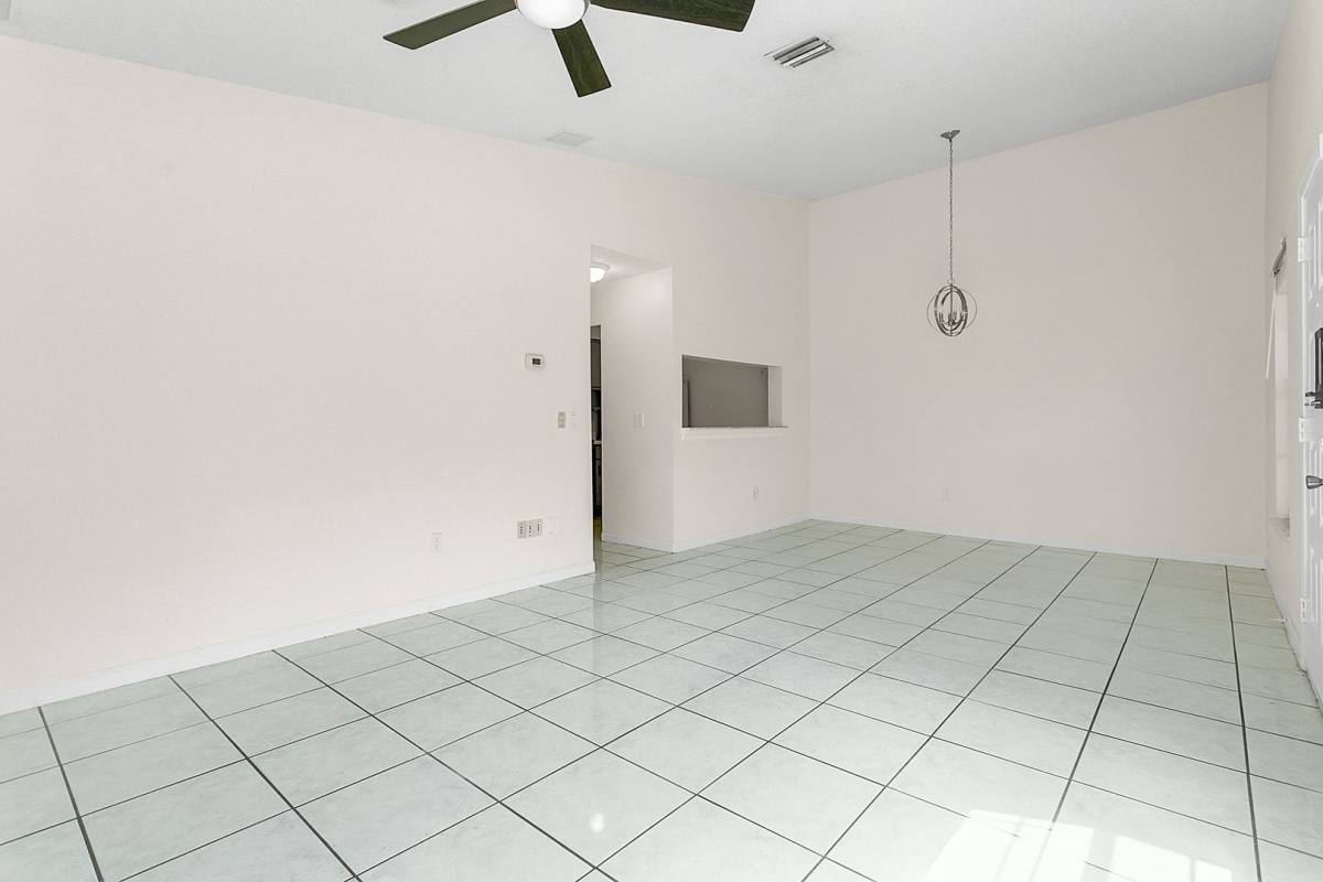 Condo for rent at 305 Northlake Dr, Sanford, FL 32773