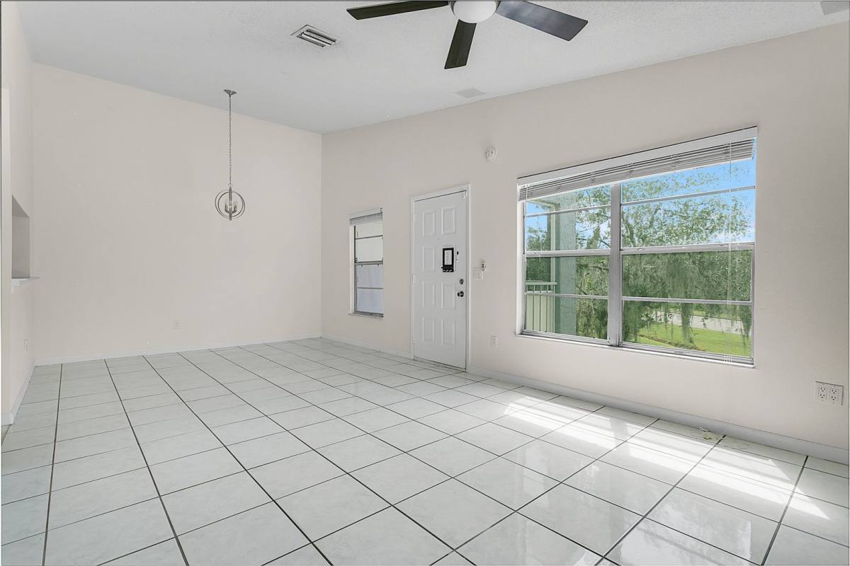 Condo for rent at 305 Northlake Dr, Sanford, FL 32773