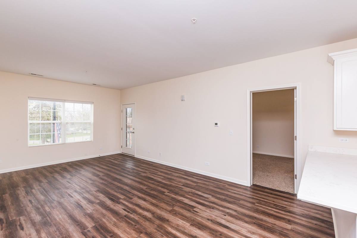 Apartment for rent at 40-60 W Main St, Lake Zurich, IL 60047