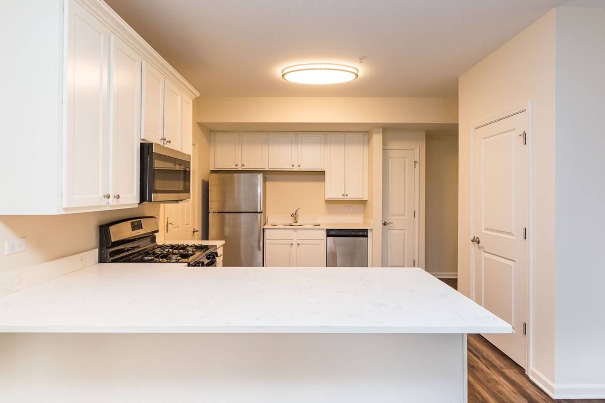 Apartment for rent at 40-60 W Main St, Lake Zurich, IL 60047