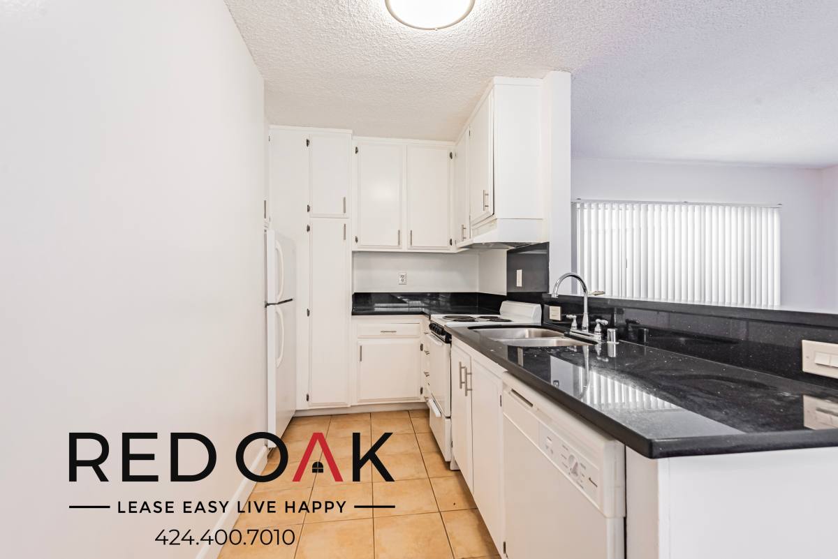 Condo for rent at 1545 N Bronson Ave #221, Los Angeles, CA 90028