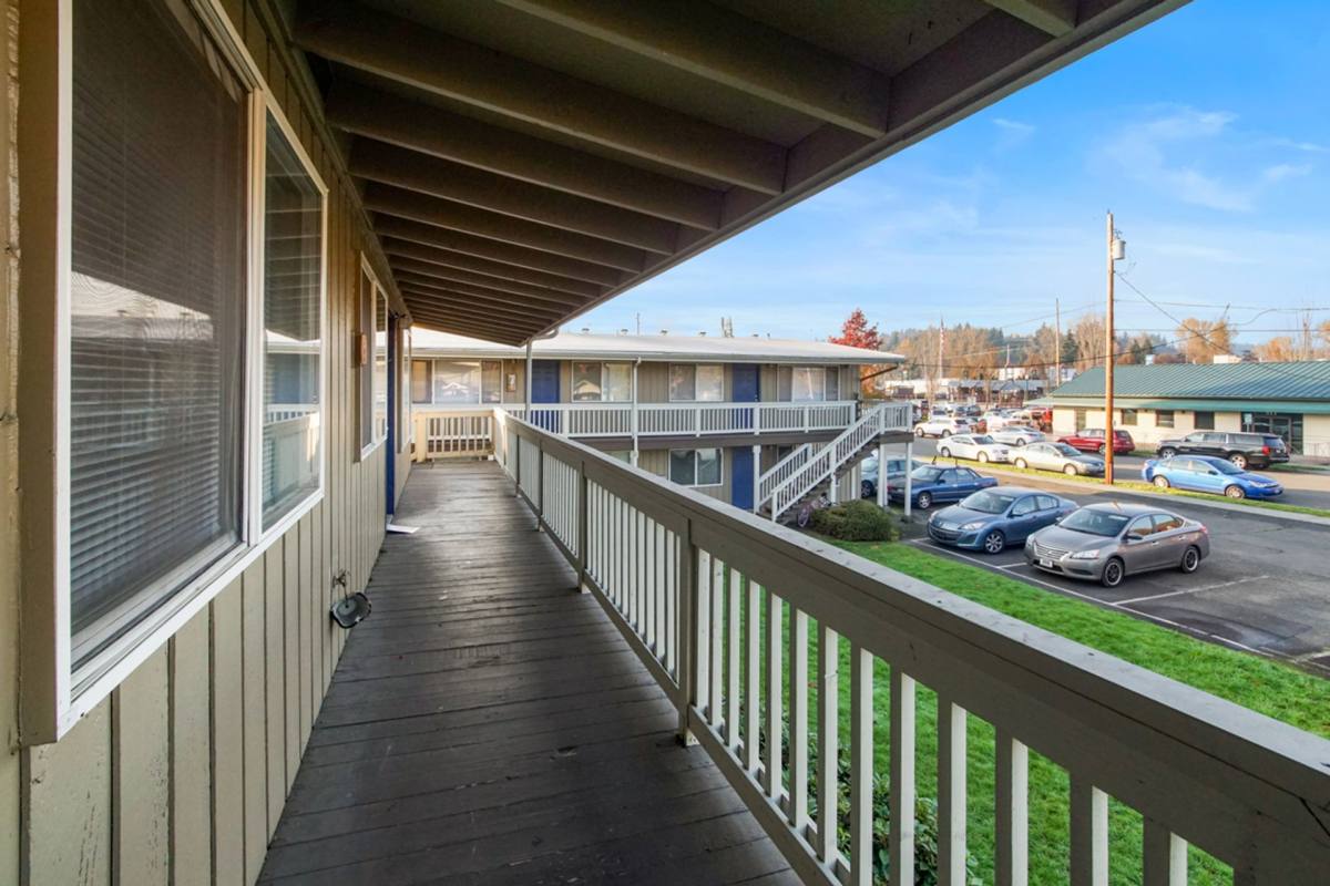 Apartment for rent at 728 Cherry Ave, Sumner, WA 98390