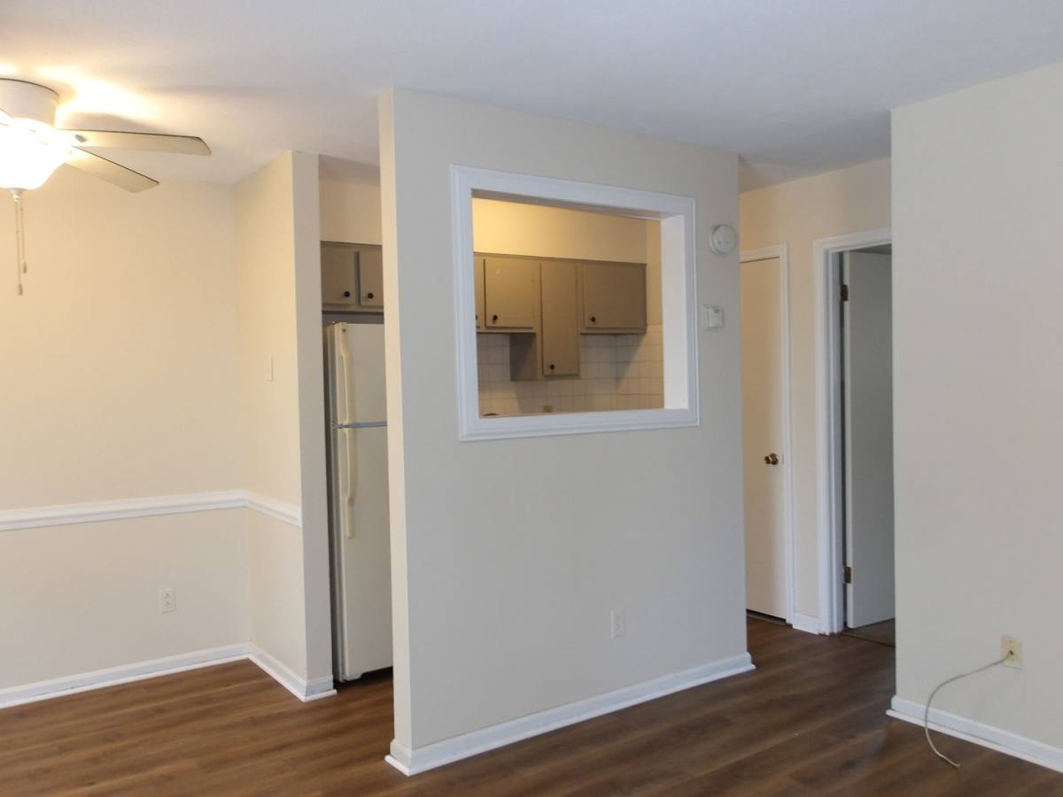 Apartment for rent at 3210-3216 Chinquapin Lane, Louisville, KY 40219