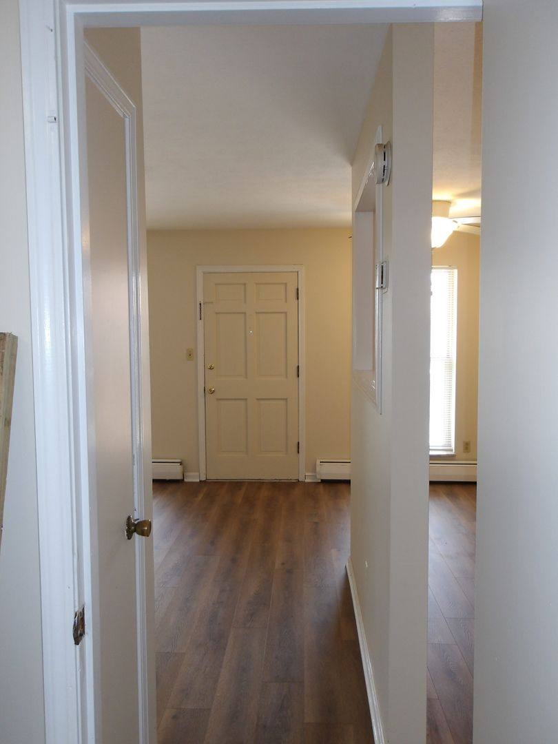 Apartment for rent at 3210-3216 Chinquapin Lane, Louisville, KY 40219