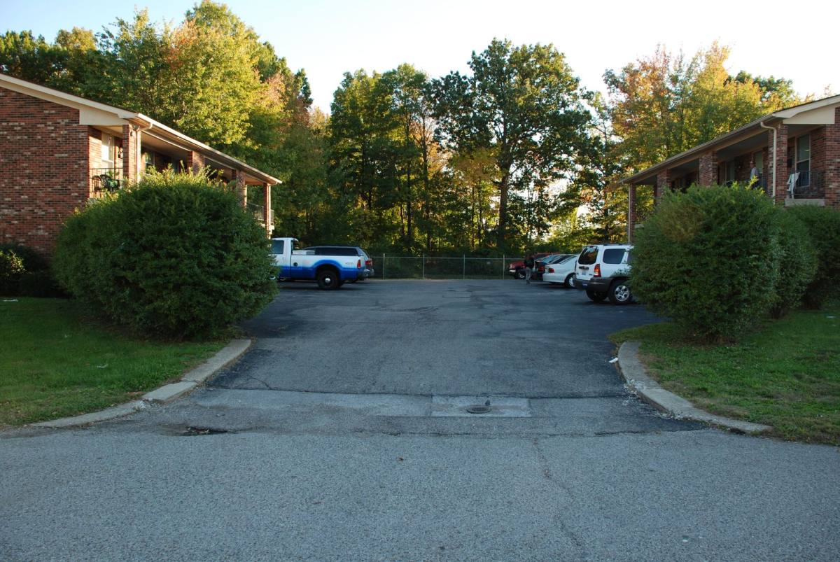 Apartment for rent at 3210-3216 Chinquapin Lane, Louisville, KY 40219
